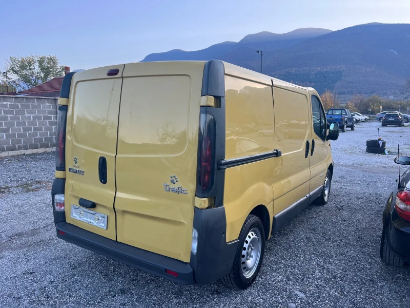 Renault Trafic 1.9DCI ВНОС ИТАЛИЯ, снимка 4 - Бусове и автобуси - 47899654