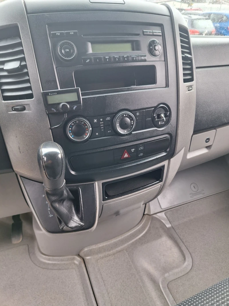 Mercedes-Benz Sprinter 316- АВТОМАТИК ДОКАРАН НА ХОД.ПЪЛНА СЕРВИЗНА ИСТОР, снимка 11 - Бусове и автобуси - 53501229