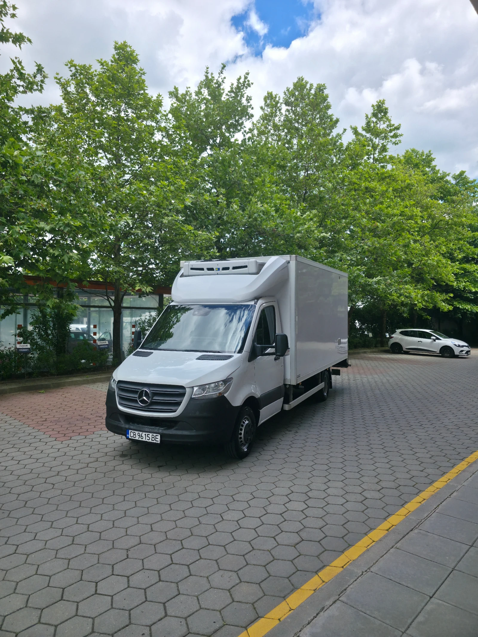 Mercedes-Benz Sprinter 2.2 cdi 516, снимка 2 - Бусове и автобуси - 54893099