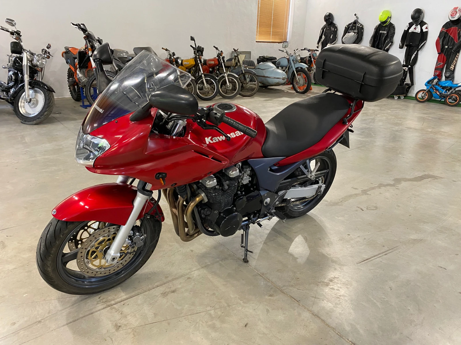 Kawasaki Zr ZR7S 35kw A2 - изображение 4