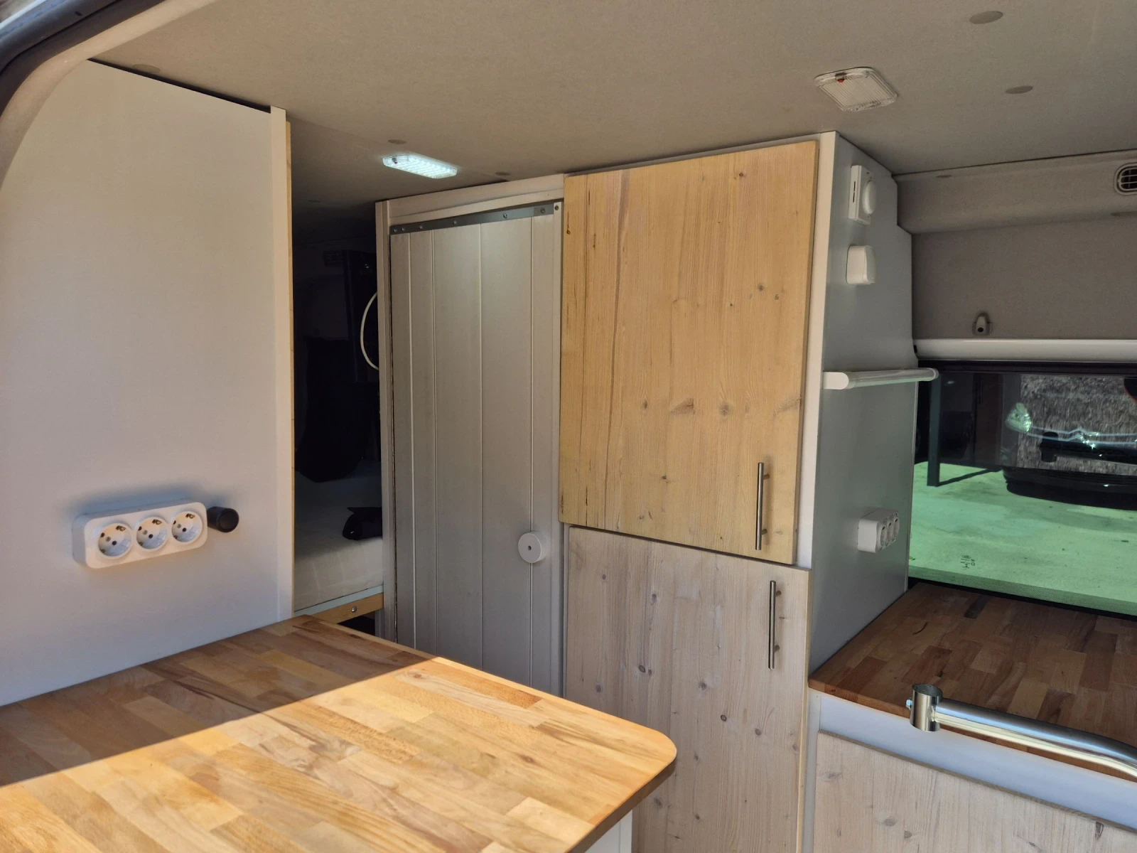  Ford 125T300 | Mobile.bg   11