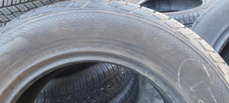 Гуми Летни 235/65R17, снимка 7 - Гуми и джанти - 31947707