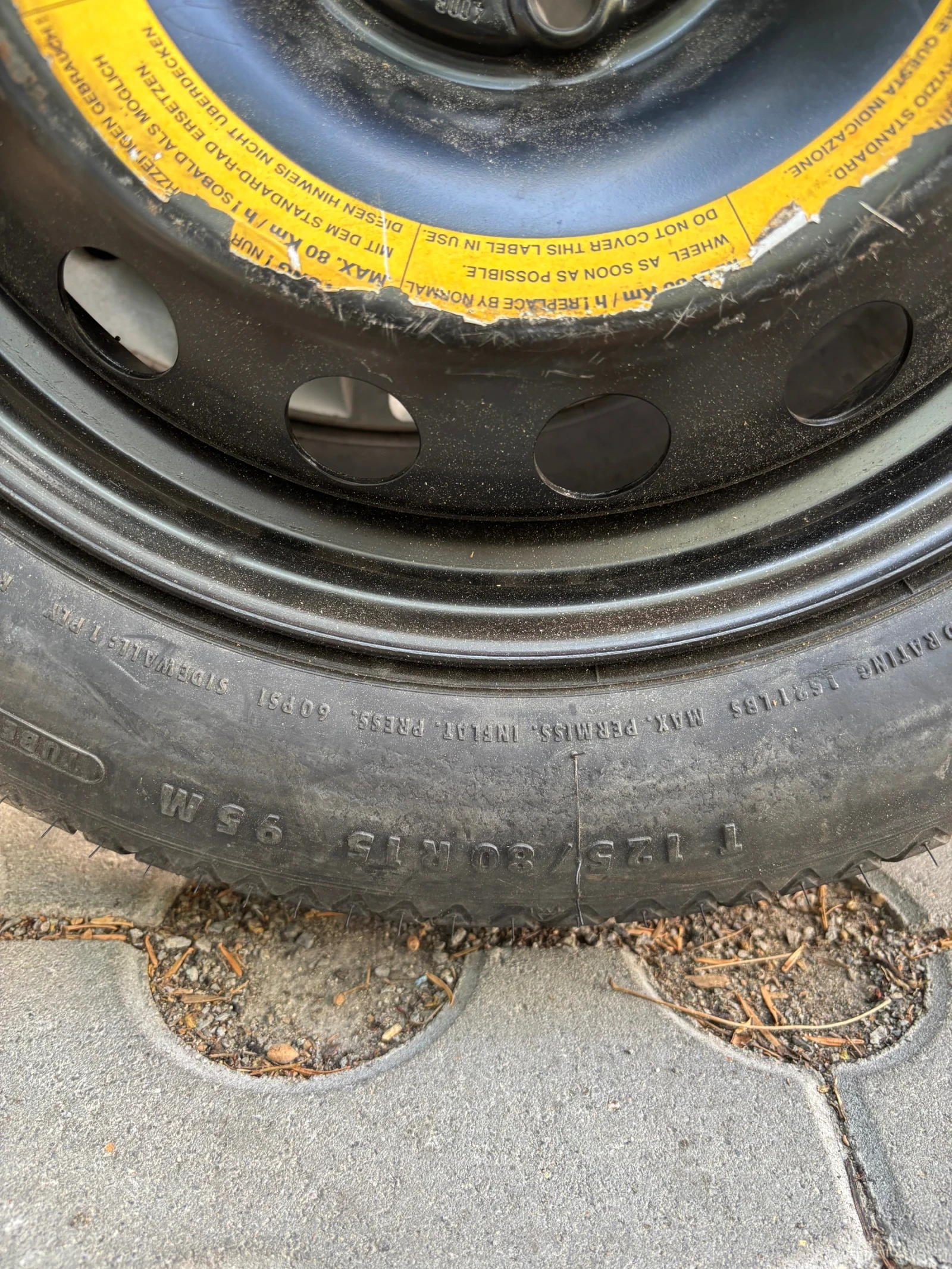 Гуми с джанти Continental 125/80R15, снимка 2 - Гуми и джанти - 56232895