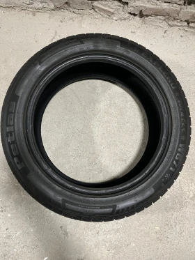 Гуми Зимни 245/50R20, снимка 2 - Гуми и джанти - 47608348