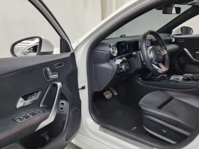 Mercedes-Benz A 220 SEDAN AMG Line, снимка 10