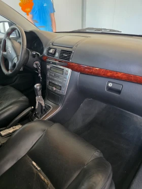 Toyota Avensis | Mobile.bg    13