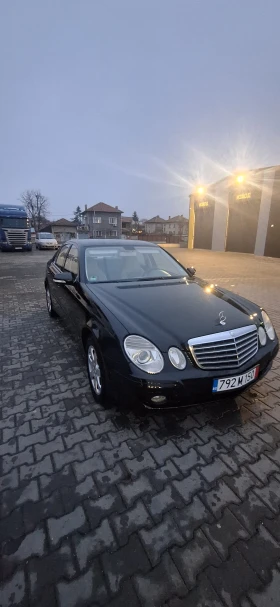 Mercedes-Benz E 220 Face, снимка 3