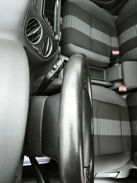 VW Golf Plus 1.9TDI НАВИГАЦИЯ - 3750 € / 7334.36 лв. - 61185712 11