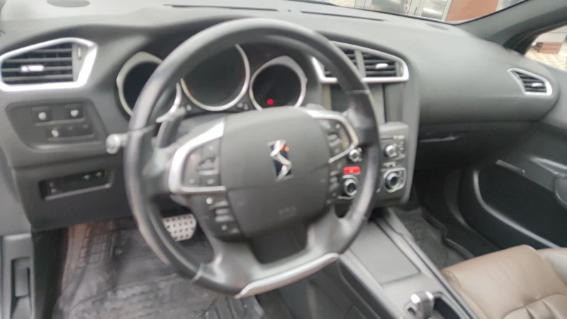 Citroen DS4, снимка 7 - Автомобили и джипове - 47729651