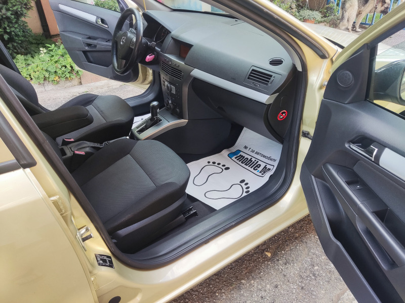 Opel Astra 1.8i Automatic , снимка 7 - Автомобили и джипове - 46163711