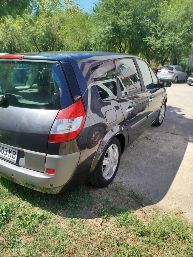 Renault Grand scenic 1.9cdi, снимка 3 - Автомобили и джипове - 47105316