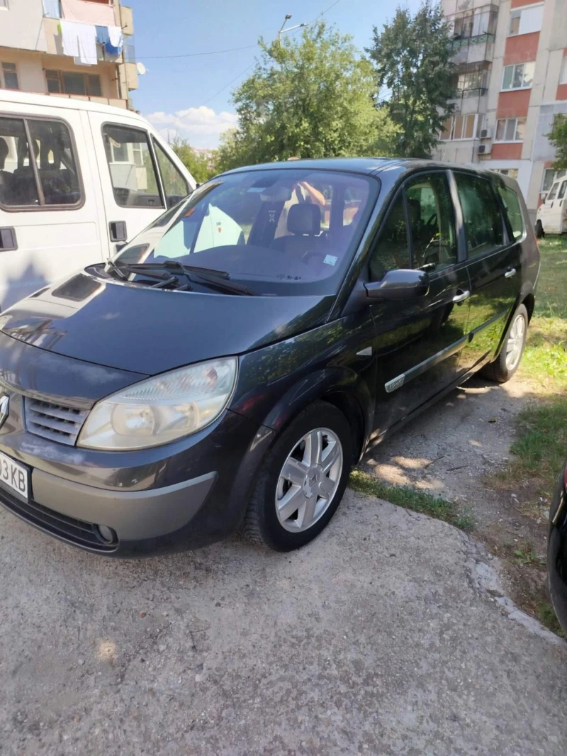 Renault Grand scenic 1.9cdi, снимка 5 - Автомобили и джипове - 47105316