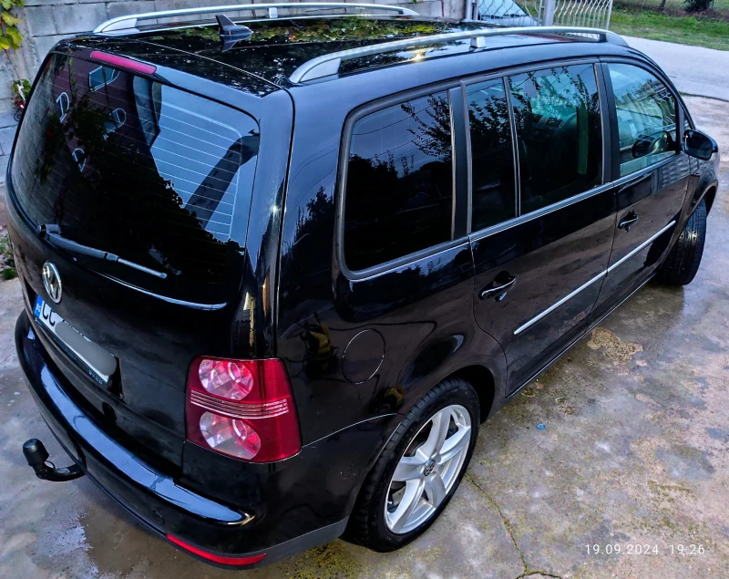 VW Touran Facelift , снимка 5 - Автомобили и джипове - 47310883