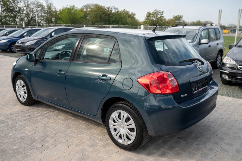 Toyota Auris 1.6* 124кс* бензин, снимка 7 - Автомобили и джипове - 47463278