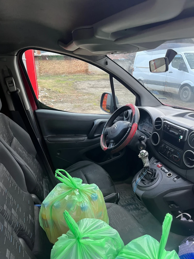 Citroen Berlingo, снимка 6 - Автомобили и джипове - 48443768