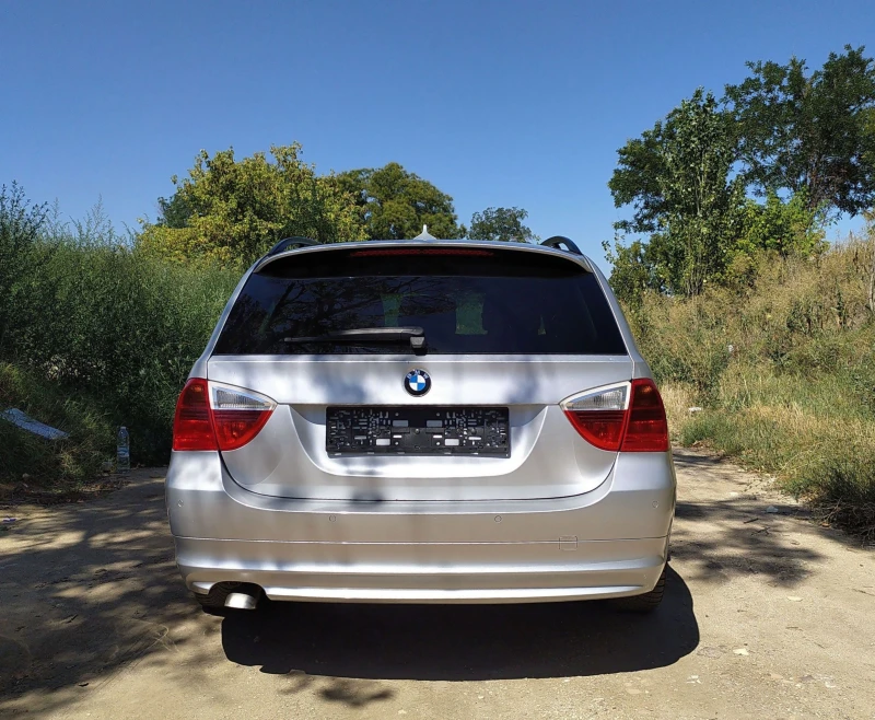 BMW 318 E91 NAVI PRO Теглич, снимка 3 - Автомобили и джипове - 51514058