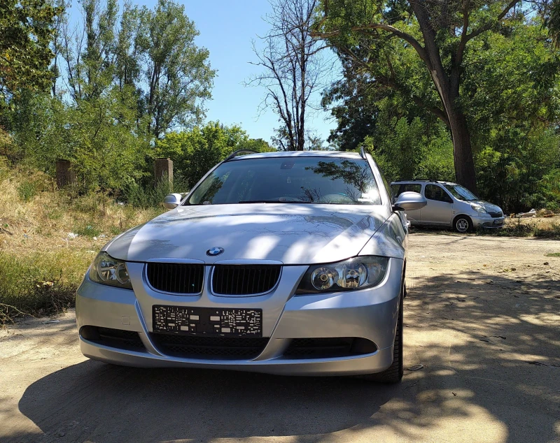 BMW 318 E91 NAVI PRO Теглич, снимка 4 - Автомобили и джипове - 51514058