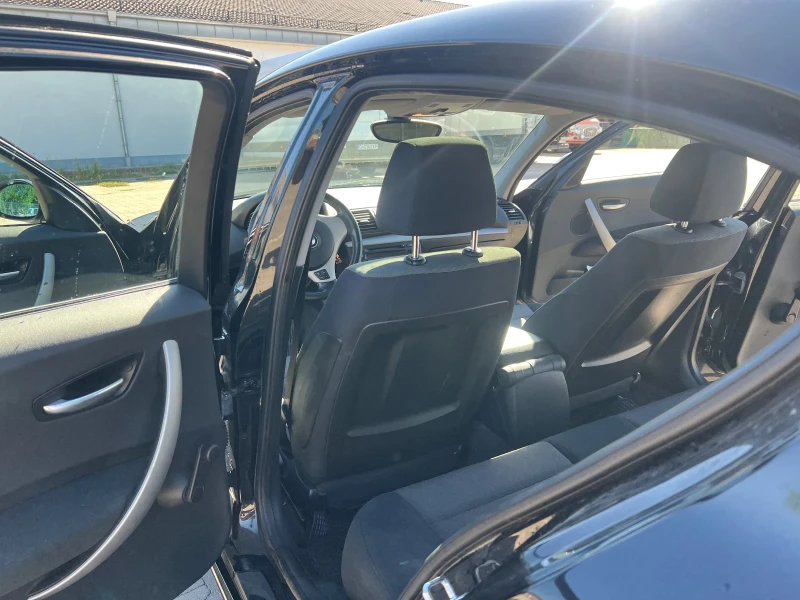 BMW 118, снимка 12 - Автомобили и джипове - 52461651