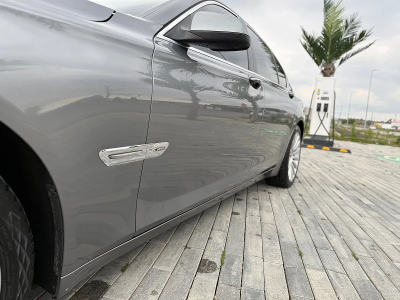 BMW 740 XD, снимка 15 - Автомобили и джипове - 52298593