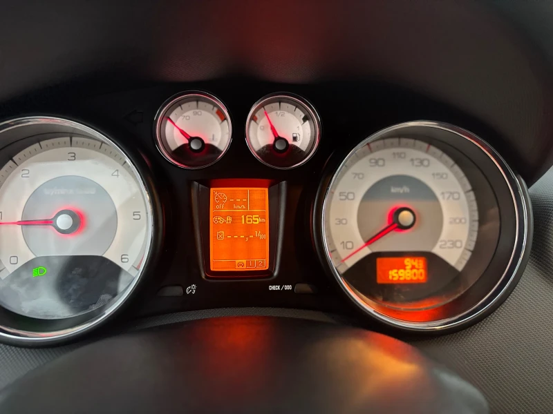 Peugeot 3008 SW /JBL sound, снимка 6 - Автомобили и джипове - 52474437