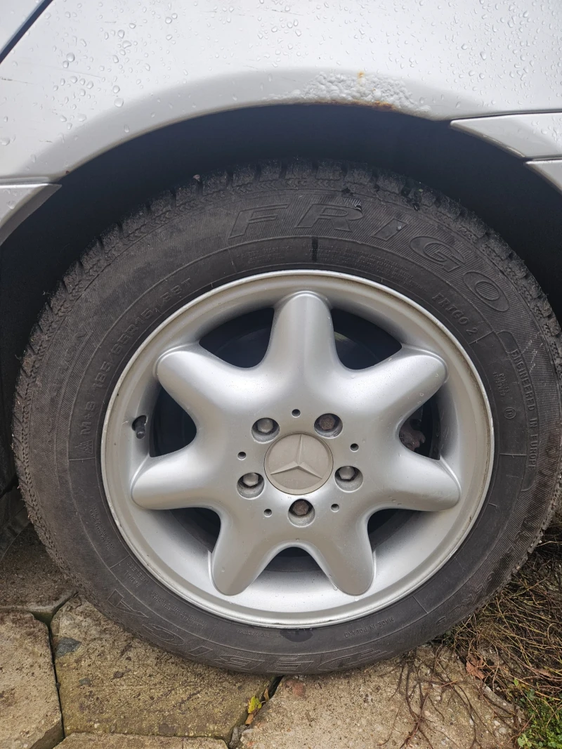 Mercedes-Benz C 200, снимка 7 - Автомобили и джипове - 52671414