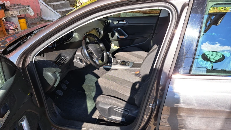 Peugeot 308, снимка 9 - Автомобили и джипове - 52698978