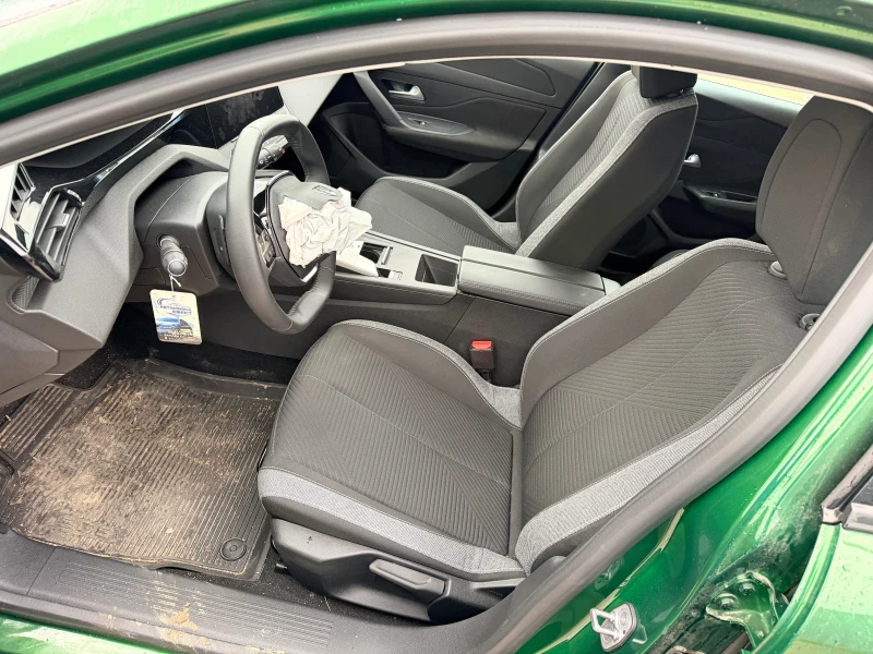 Peugeot 308 1.2i, снимка 9 - Автомобили и джипове - 52698950