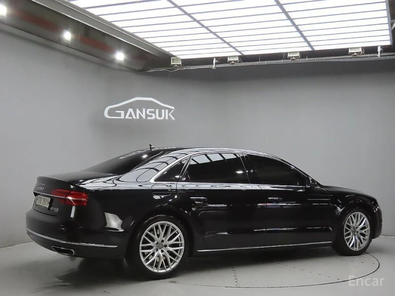 Audi A8, снимка 4 - Автомобили и джипове - 52962156