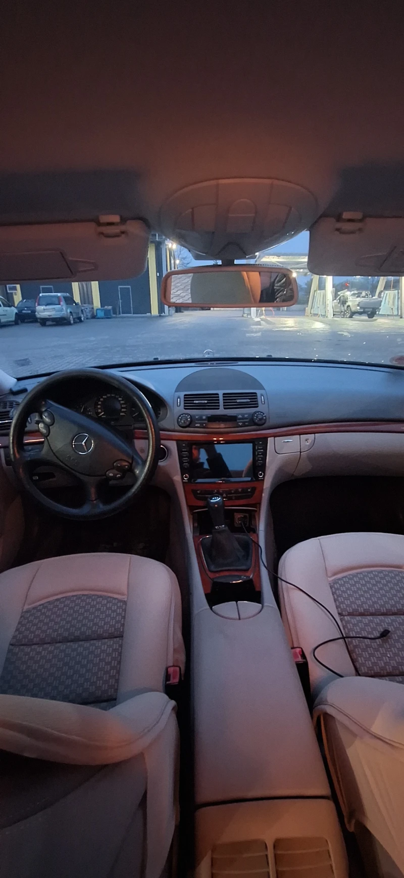 Mercedes-Benz E 220 Face, снимка 8 - Автомобили и джипове - 52997290