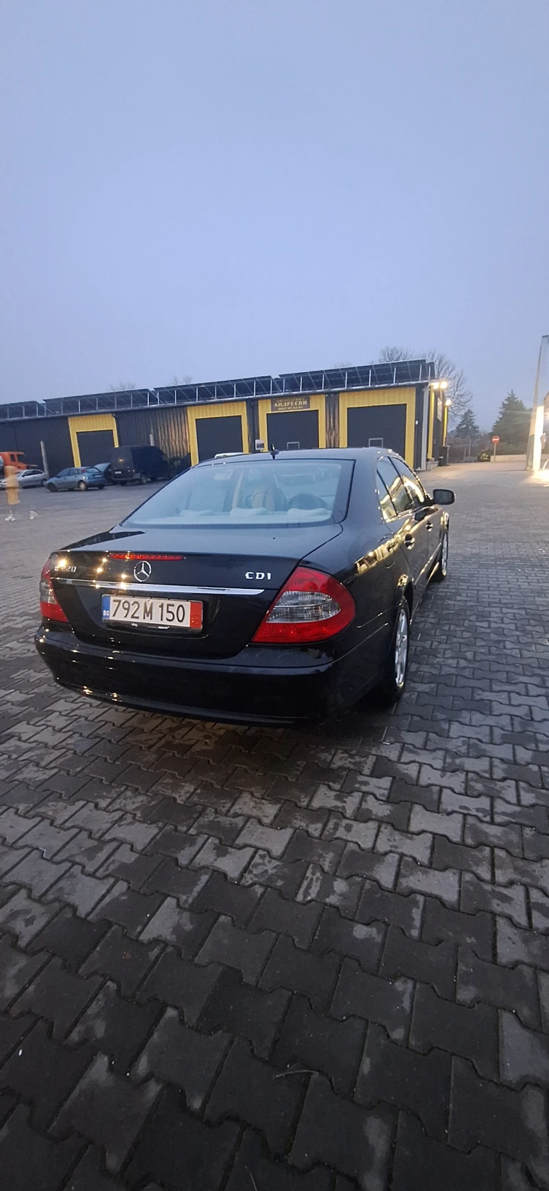 Mercedes-Benz E 220 Face, снимка 6 - Автомобили и джипове - 52997290