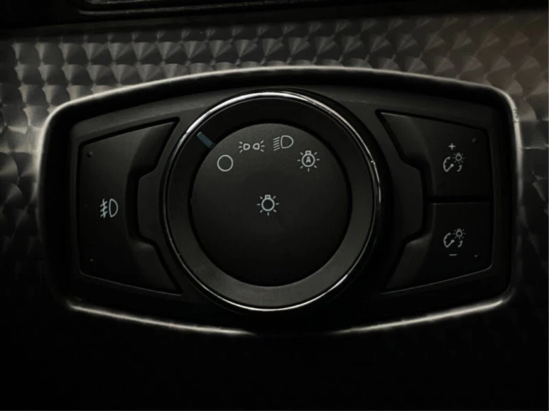 Ford Mustang GT* Premium* Fastback* АвтоКредит* (ЦЕНА ДО БГ), снимка 17 - Автомобили и джипове - 53193254