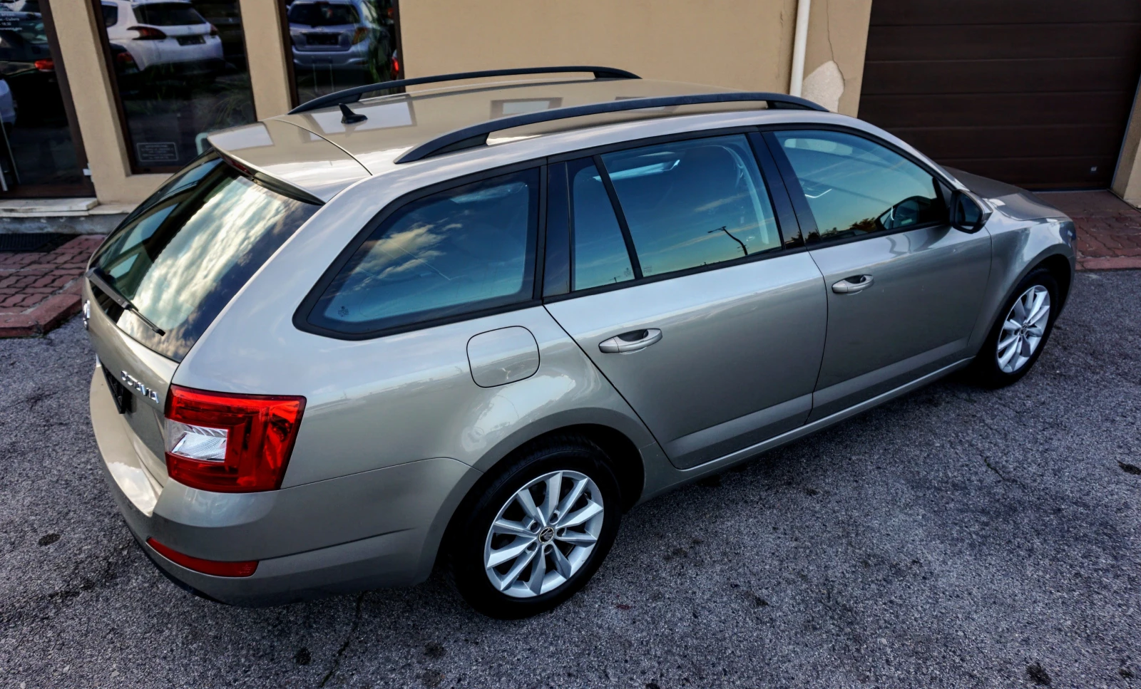 Skoda Octavia 1.4TSI CNG - изображение 3