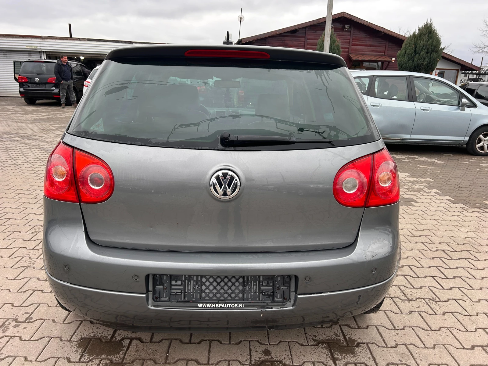 VW Golf 2.0TDI AVTOMAT/NAVI/KOJA EURO 4 - изображение 7