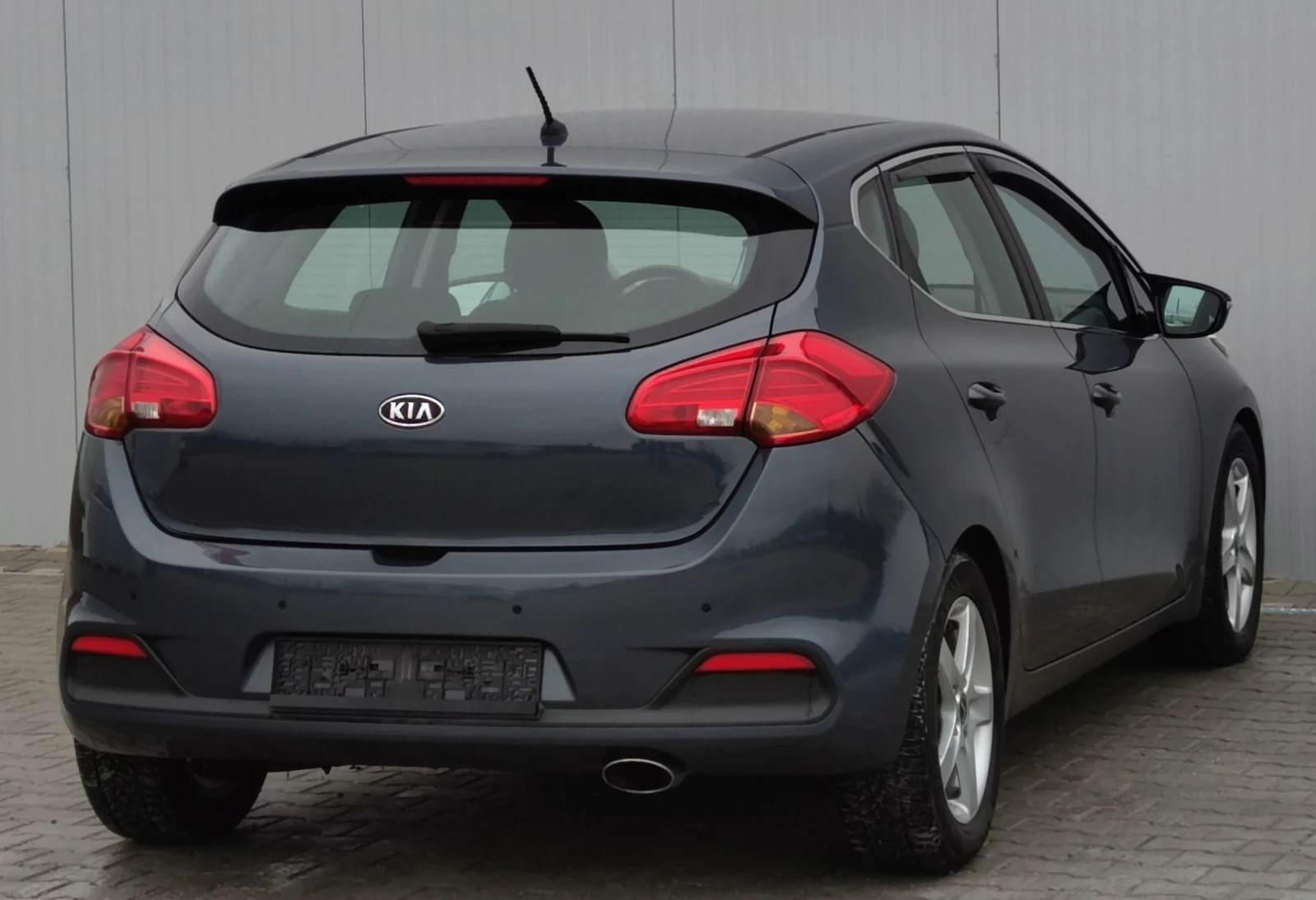 Kia Ceed 1.6CRDI* 110к.с* LED* Navi*  - изображение 6