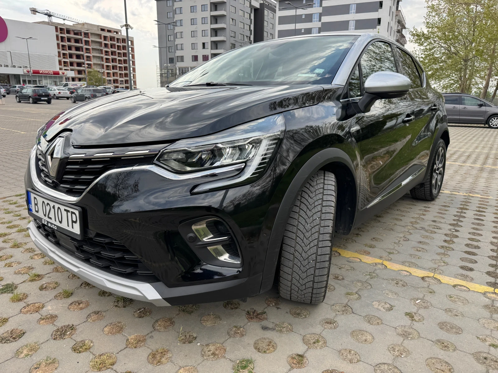 Renault Captur Plug-in Hybrid - изображение 2