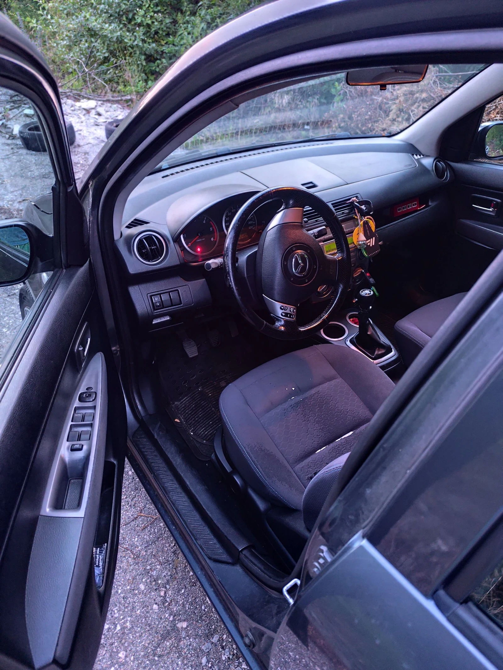 Mazda 2 1, 4 - изображение 8