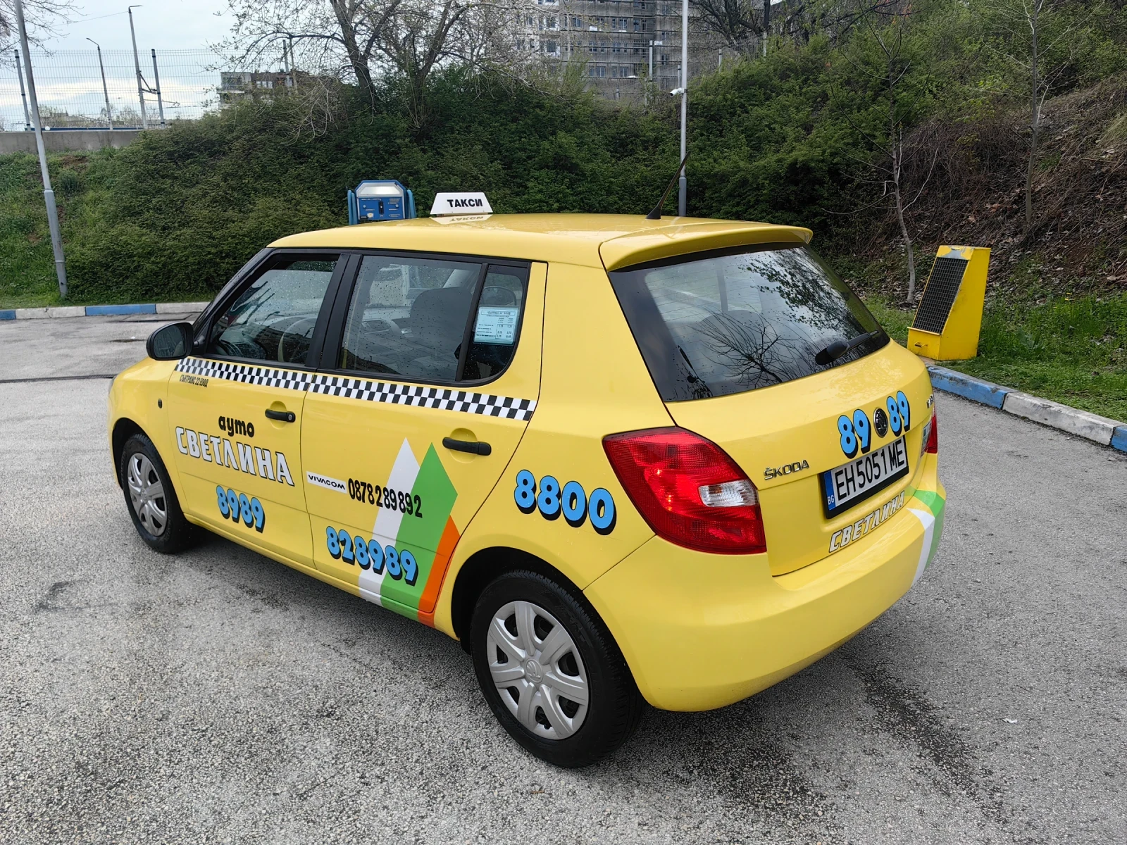 Skoda Fabia 1.2 бензин - газ, Климатик, Работещо такси  - изображение 6