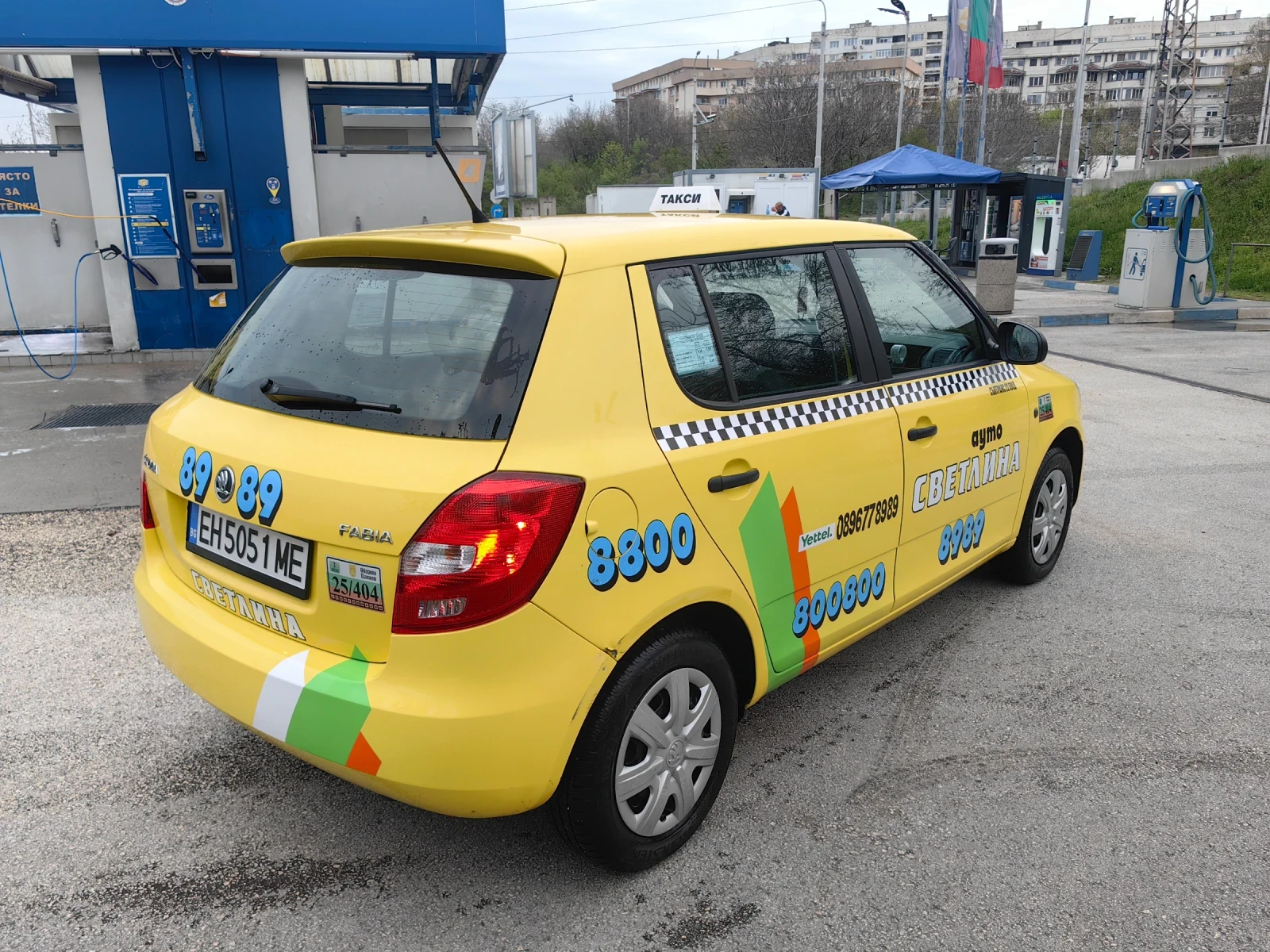 Skoda Fabia 1.2 бензин - газ, Климатик, Работещо такси  - изображение 4