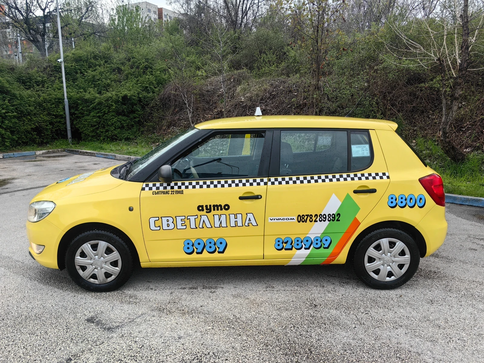 Skoda Fabia 1.2 бензин - газ, Климатик, Работещо такси  - изображение 7