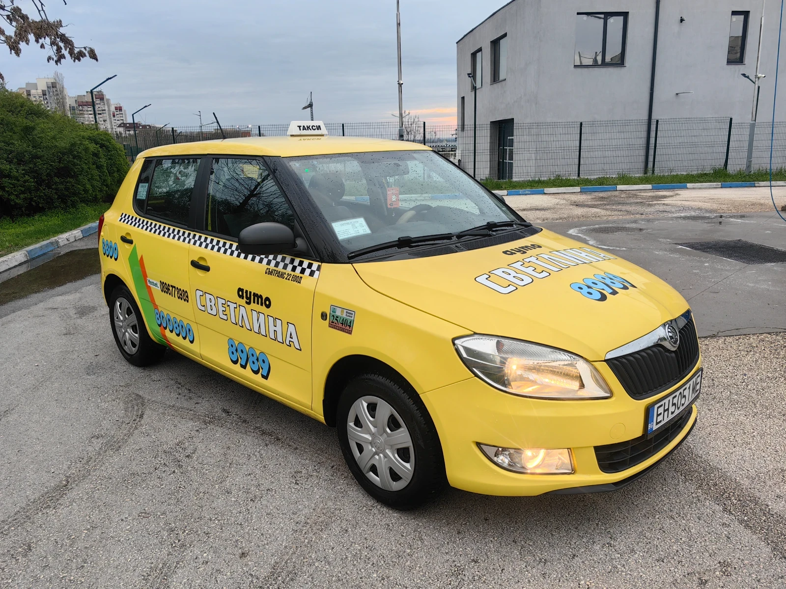 Skoda Fabia 1.2 бензин - газ, Климатик, Работещо такси  - изображение 2