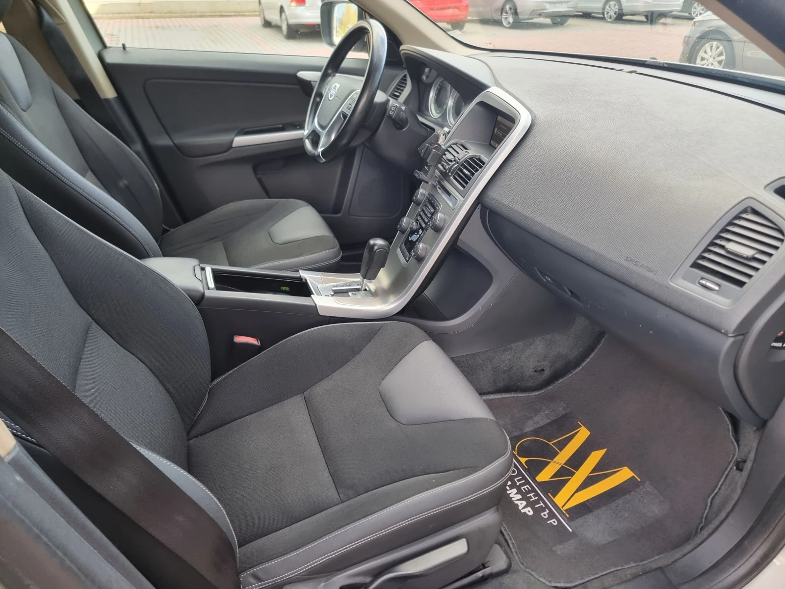 Volvo XC60 2.4 | Mobile.bg — изображение 11