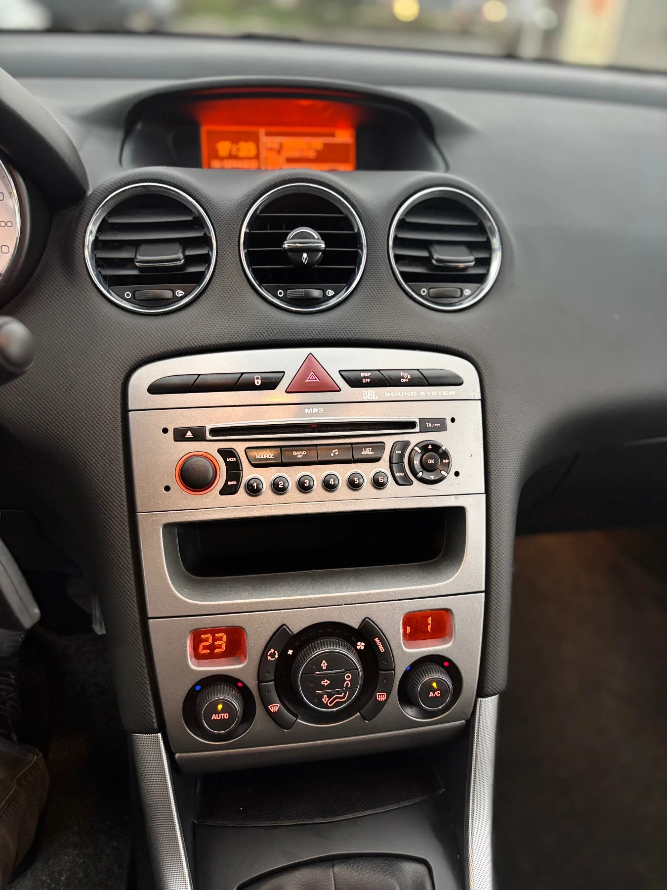 Peugeot 3008 SW /JBL sound | Mobile.bg   11