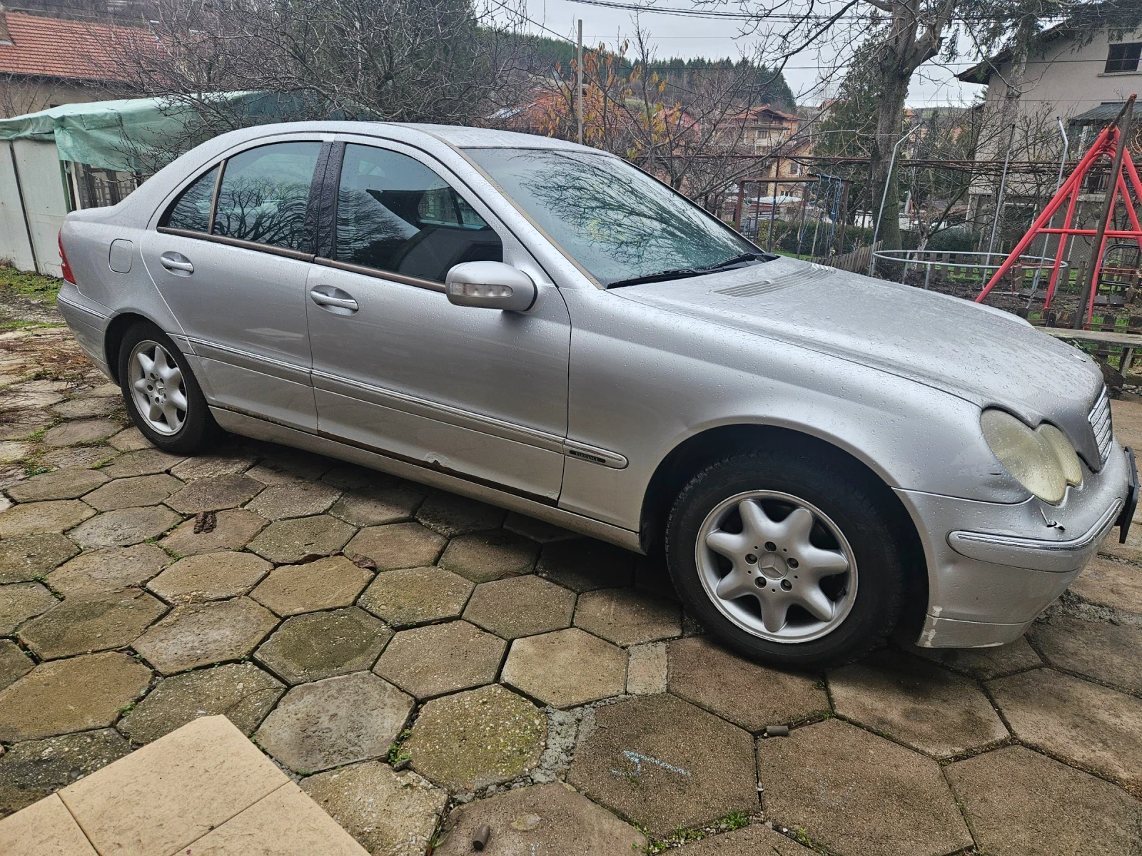 Mercedes-Benz C 200  - изображение 6