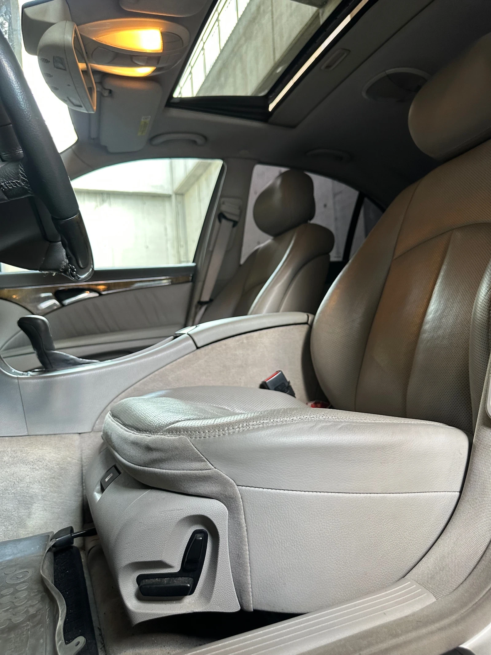 Mercedes-Benz E 320  - изображение 3