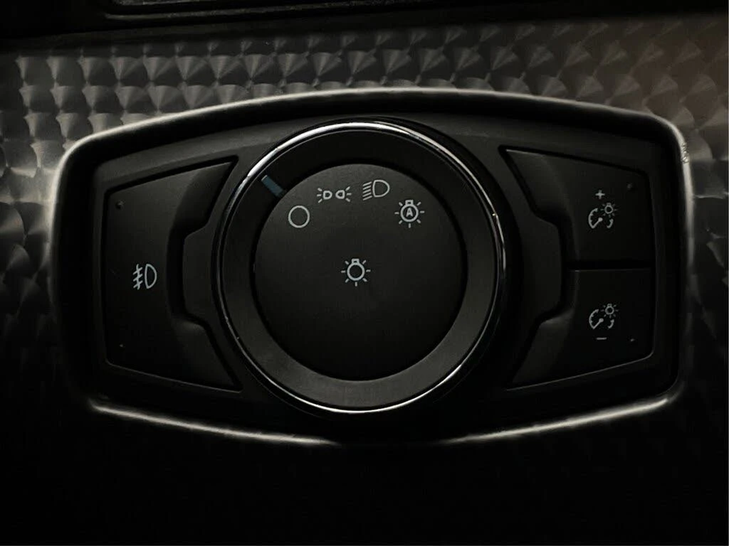 Ford Mustang GT* Premium* Fastback* ����������* (���� �� ��) | Mobile.bg � ����������� 17