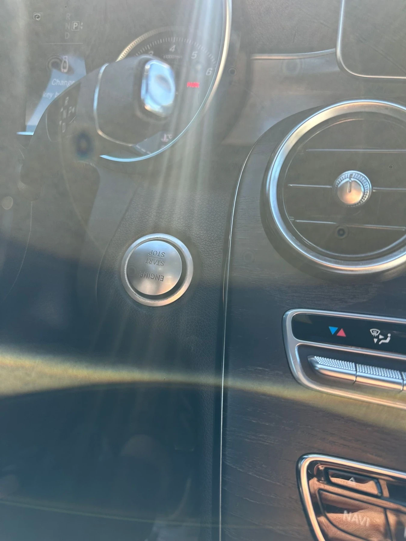 Mercedes-Benz C 300, снимка 12 - Автомобили и джипове - 53750466