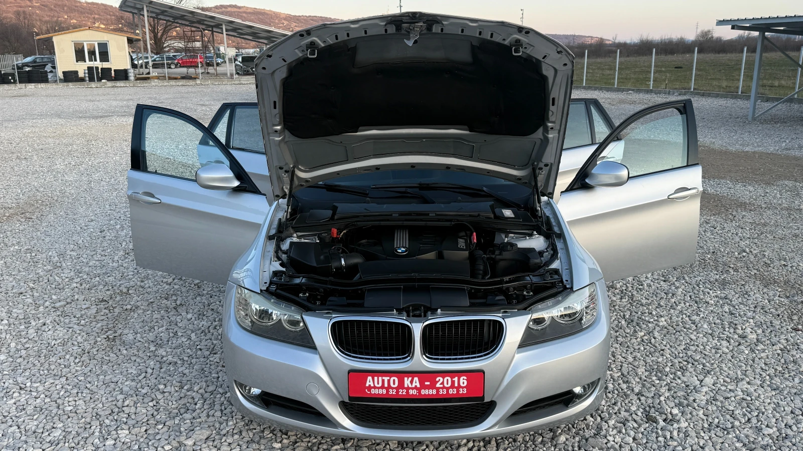 BMW 320 2.0TDI/143кс/194000км/ВНОС ИТАЛИЯ/EU5, снимка 8 - Автомобили и джипове - 53801305