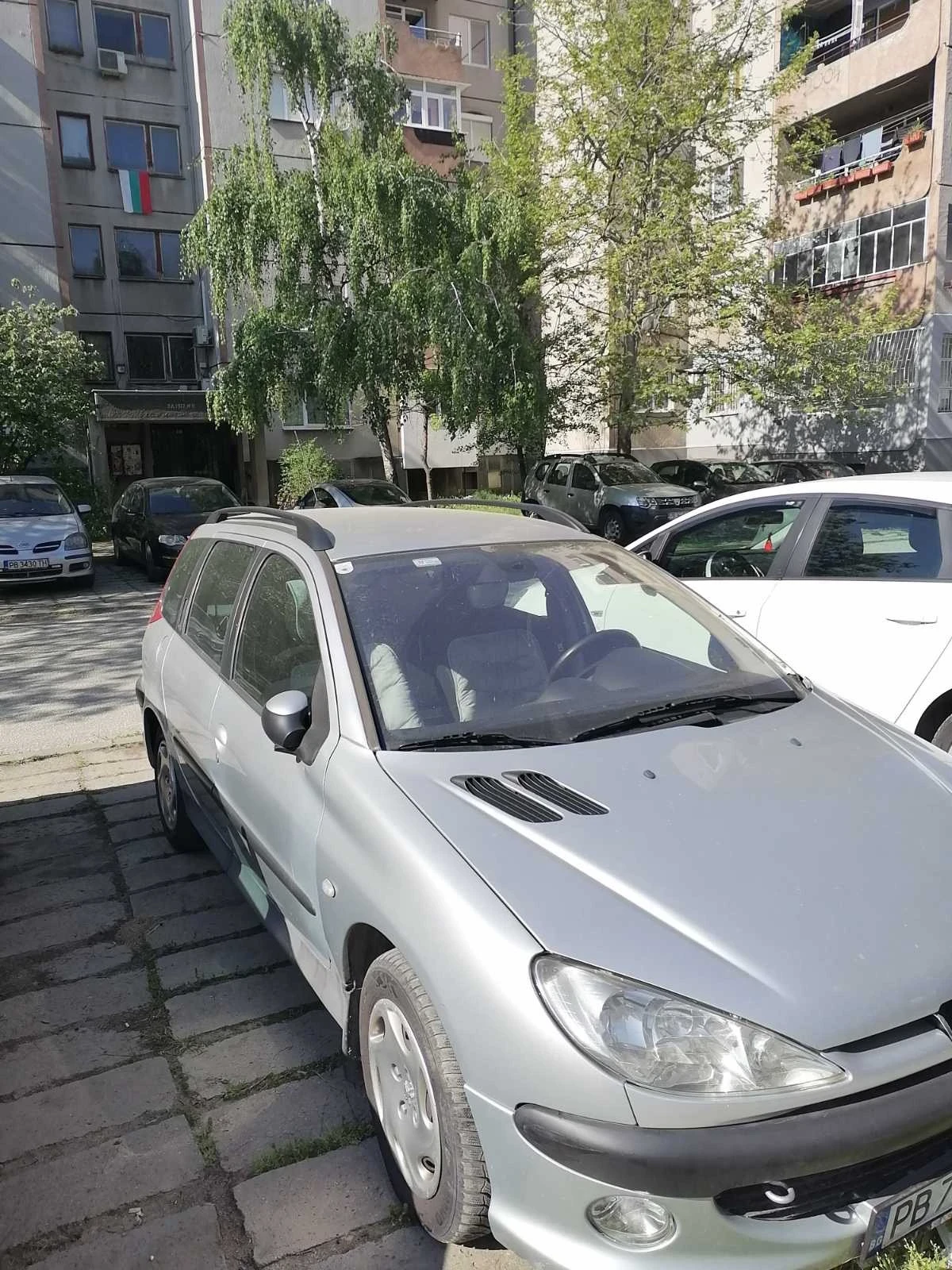 Peugeot 206 Комби, снимка 4 - Автомобили и джипове - 54339746