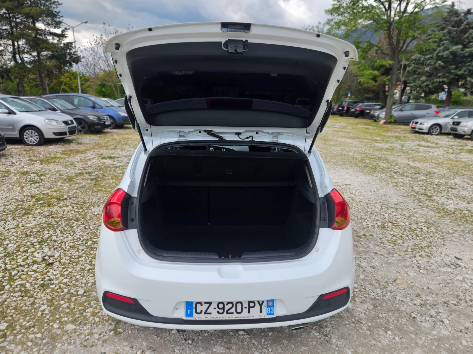 Kia Ceed 1.4/CRDI/ФРАНЦИЯ, снимка 15 - Автомобили и джипове - 54410938