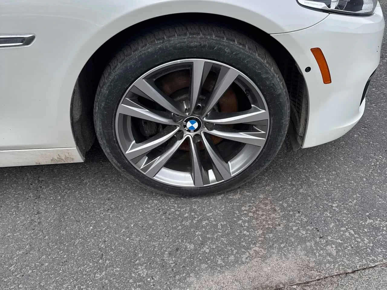 BMW 535 d xDrive | HEAD-UP | HARMAN KARDON | ОБДУХВАНЕ , снимка 6 - Автомобили и джипове - 54502263
